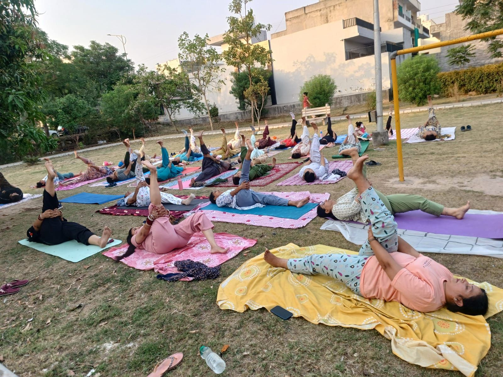 लोगों को शारीरिक और मानसिक रूप से स्वस्थ बनाने के लिए योग जरूरी: एसडीएम दमनदीप कौर